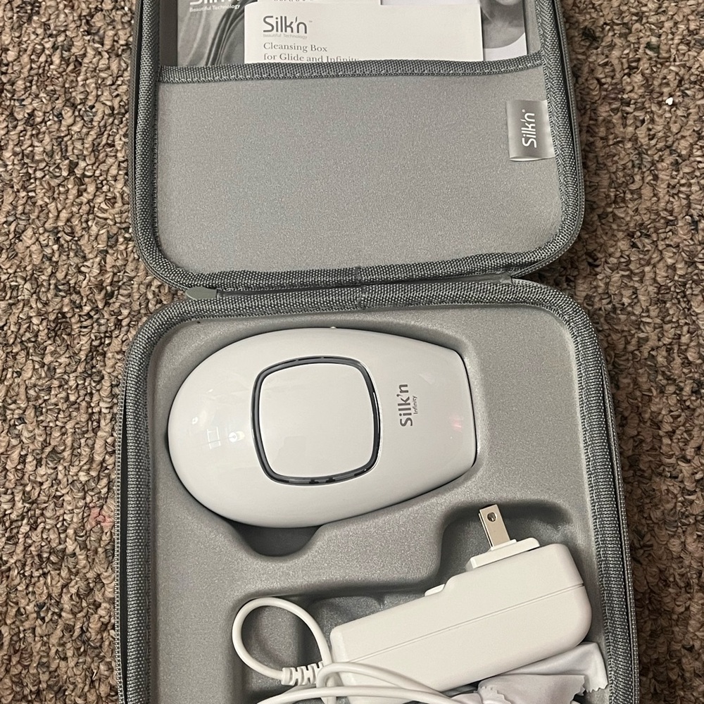 Silk'n Hair Removal Device in White